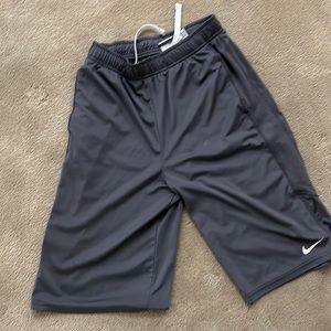 Long dri fit Nike shorts